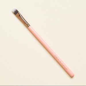 Luxie Beauty 245 Small Shader Rose Gold Brush